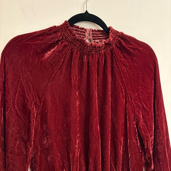 Bella Dahl Ribbed Silk Blend The Ruby Velvet Smocked Raglan Mini Dress Sz Small - Picture 8 of 11